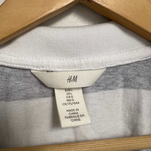 H&M striped boxy polo - Picture 2 of 3